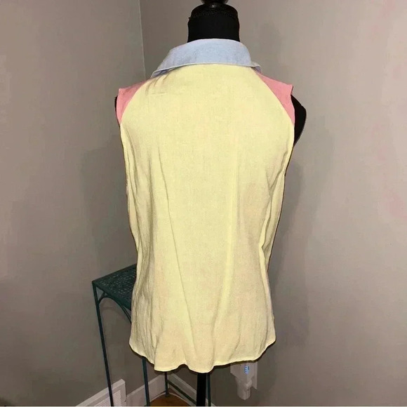 Milady's Button Down  Tank - Picture 3 of 7